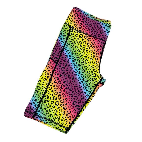 Zyia Active Rainbow Leopard Light n’ Tight Hustle Bike Shorts XL - Picture 3 of 5